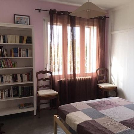 Maison Familiale A Nimes Bagian luar foto